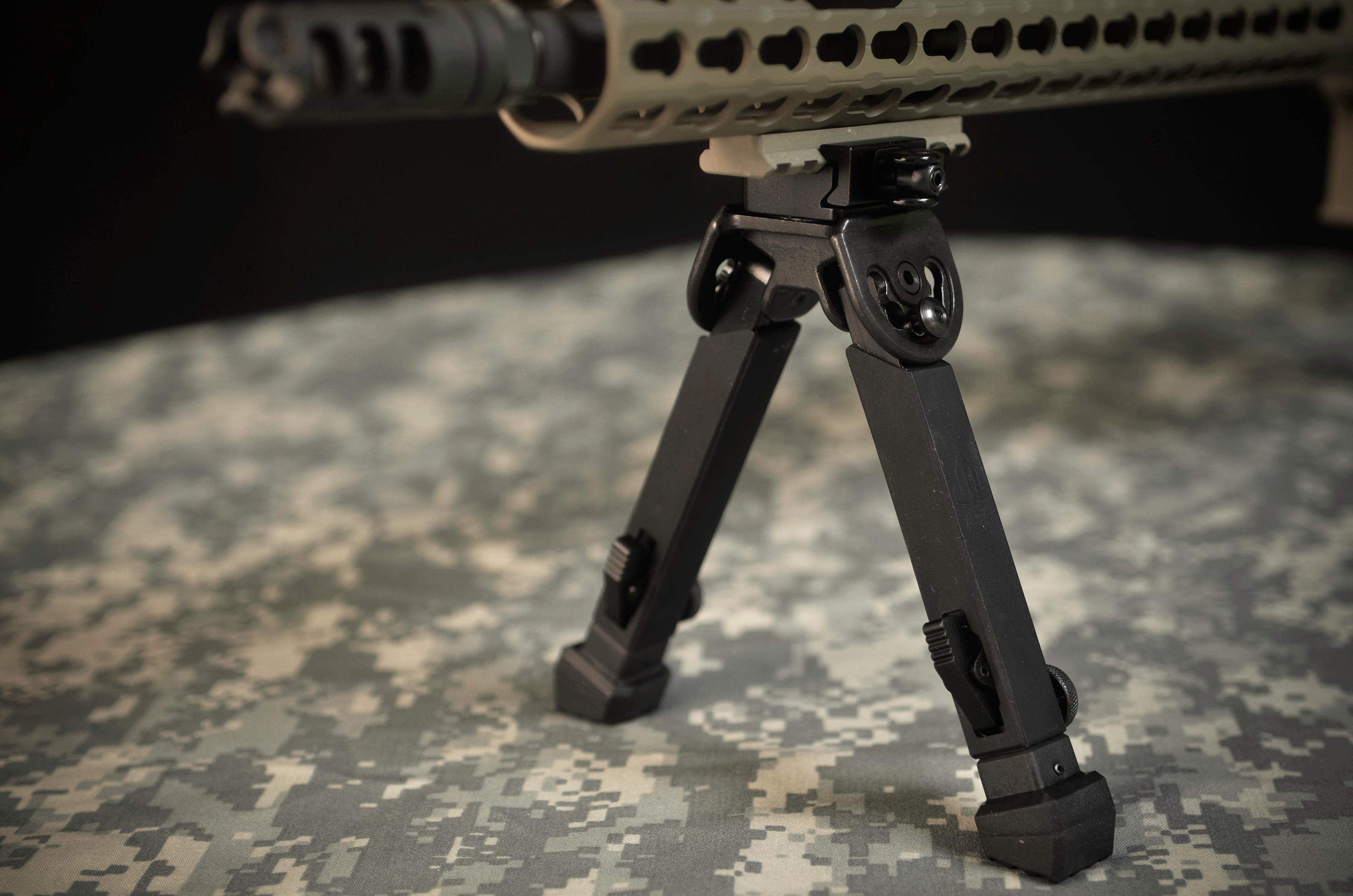 UTG Rubber Armored Full Metal QD Bipod, Height 6.0"8.5", Monopods