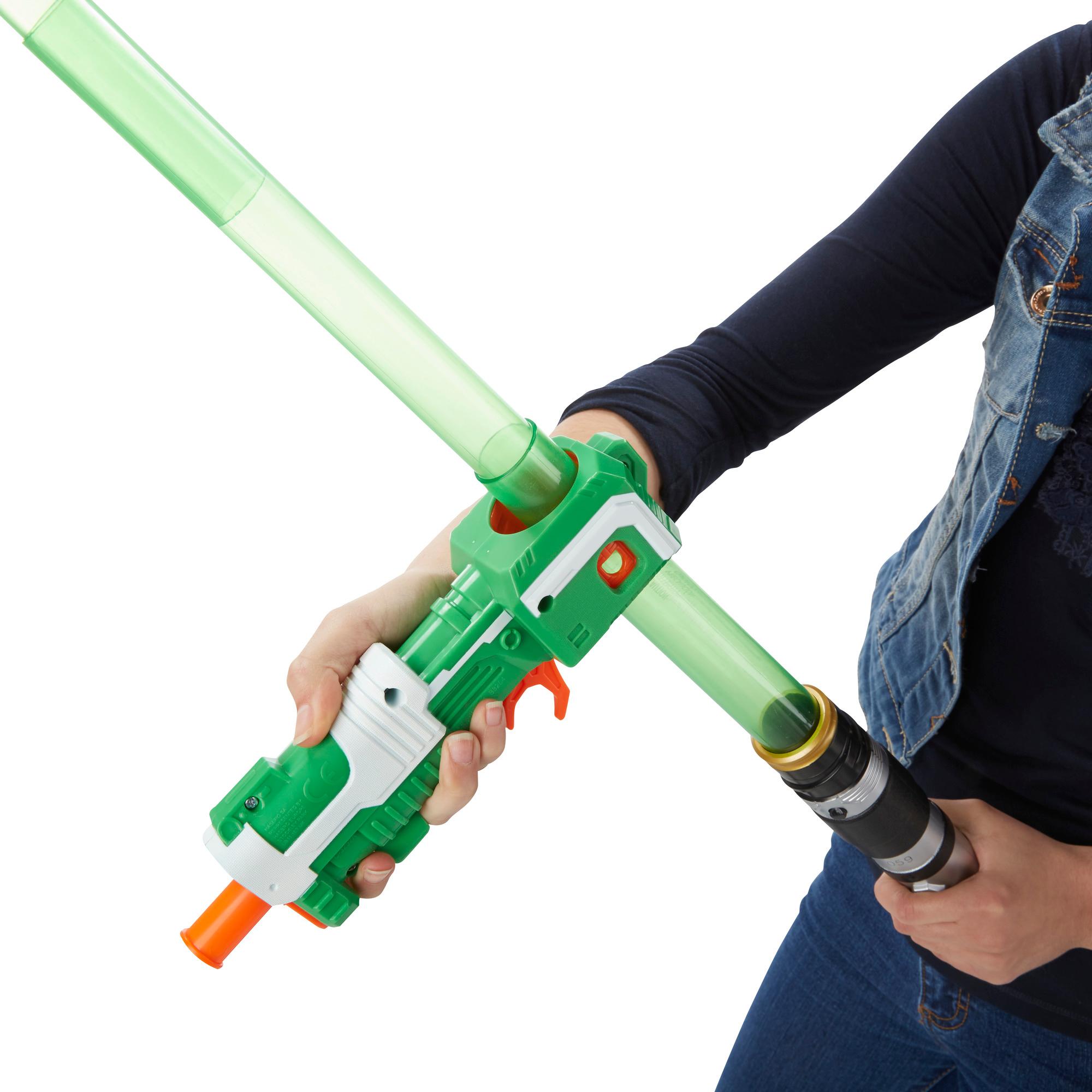 Star Wars BladeBuilders BlastTech Lightsaber Toys & Games