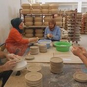 Small manufacture image 6