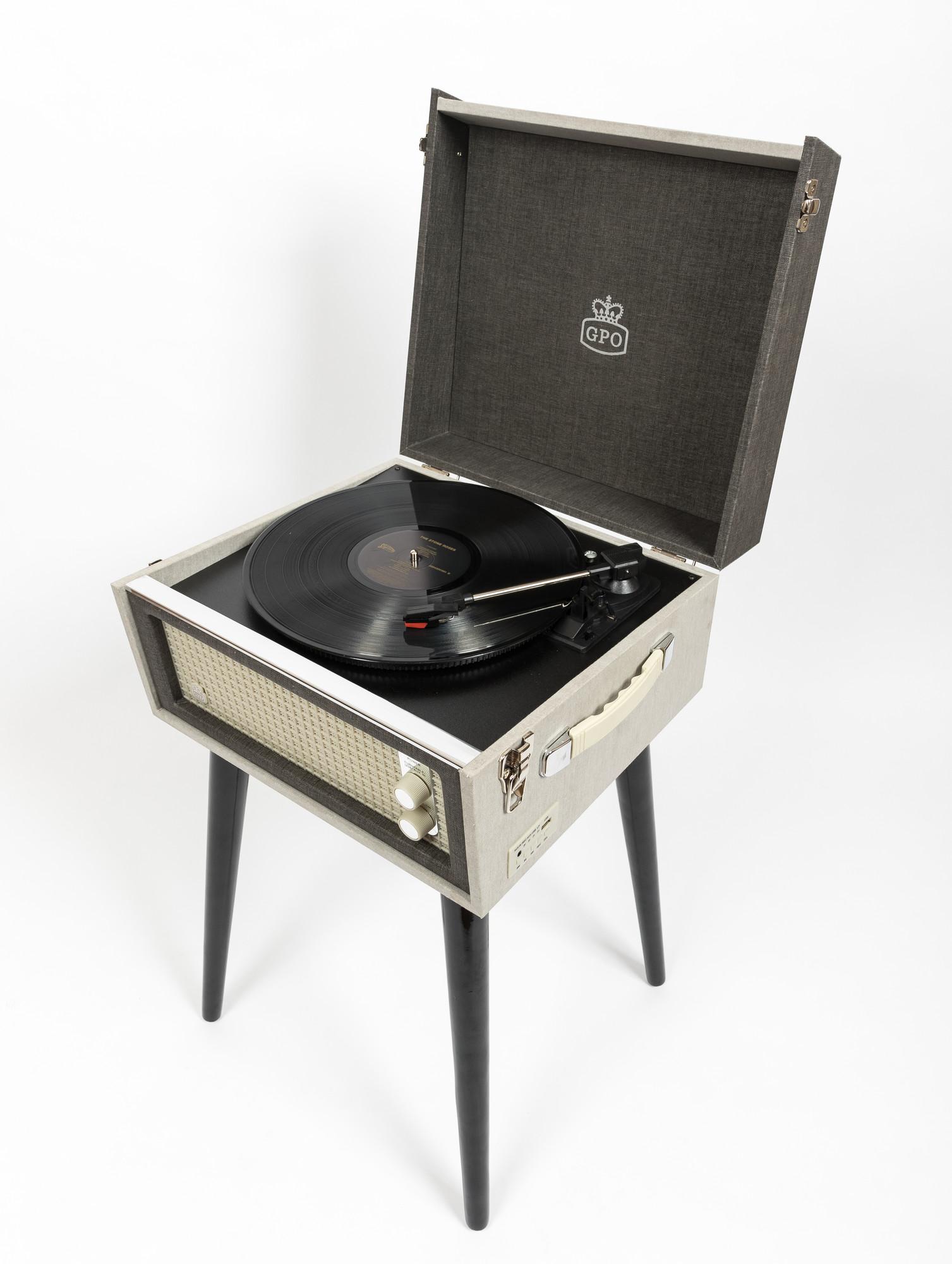 GPO Bermuda Record Player with Removable Legs Classic RetroStyle Vinyl