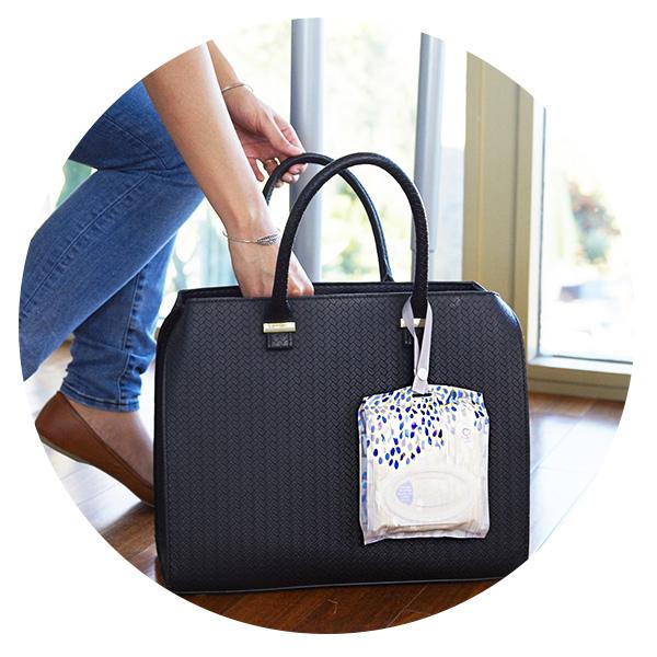 Kleenex Ultra Soft Go Anywhere ClipOn Facial Tissues, 30 Tissues per