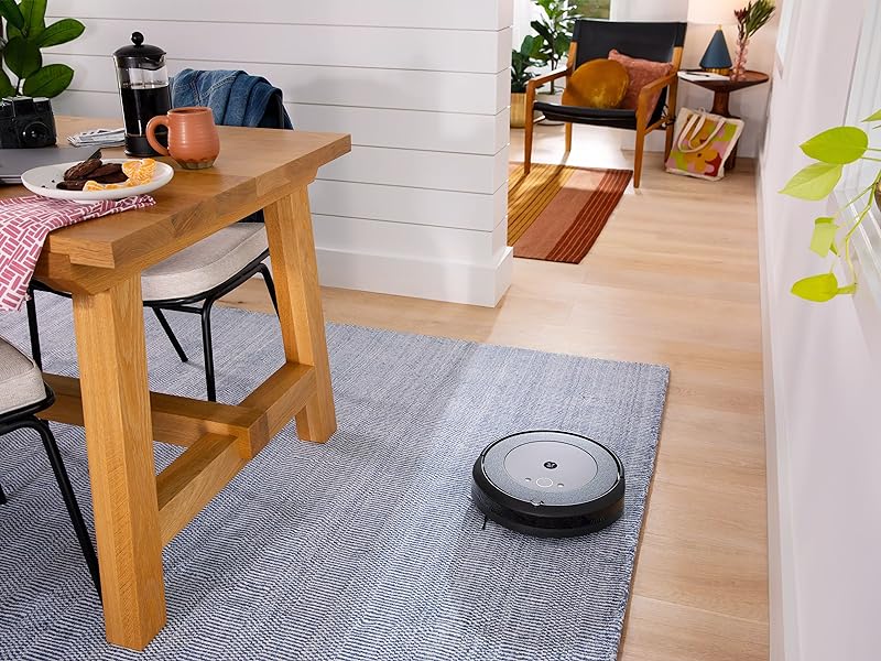 アイロボット Roomba® I4 Robot Vacuum | iRobot