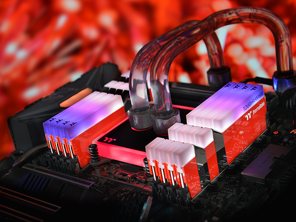 Thermaltake TOUGHRAM RGB DDR4 3600MHz 16GB (8GB x 2) Memory