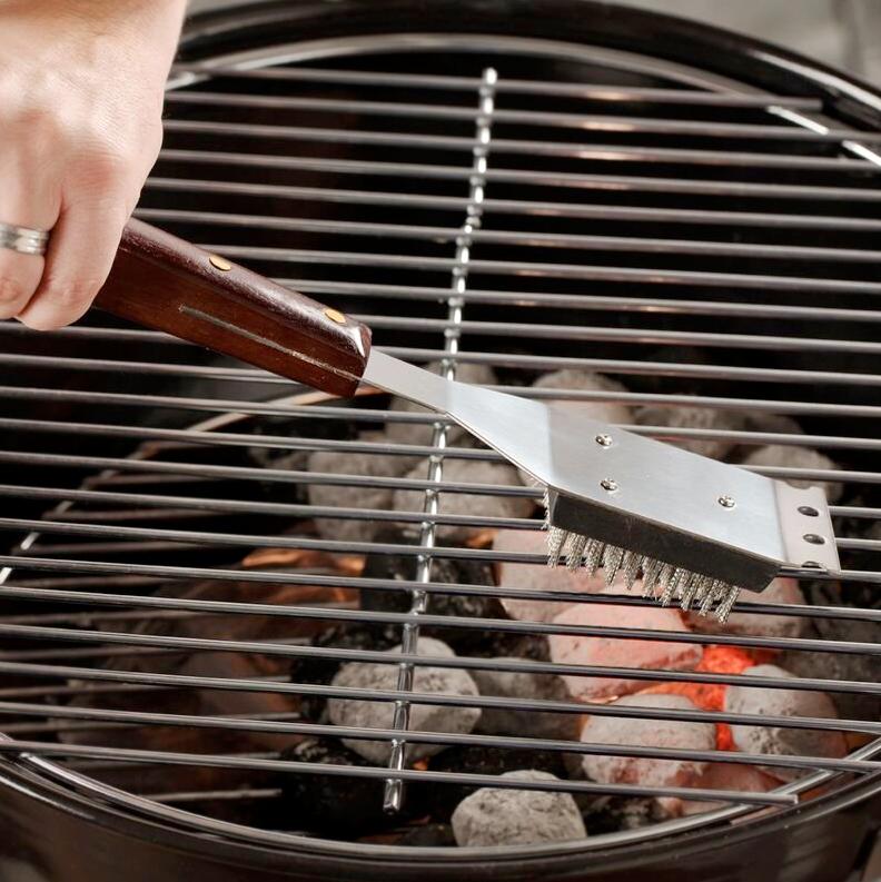 Cuisinart CGSW18 18 Piece Wooden Handle Grill Set Amazon.ca Patio, Lawn & Garden