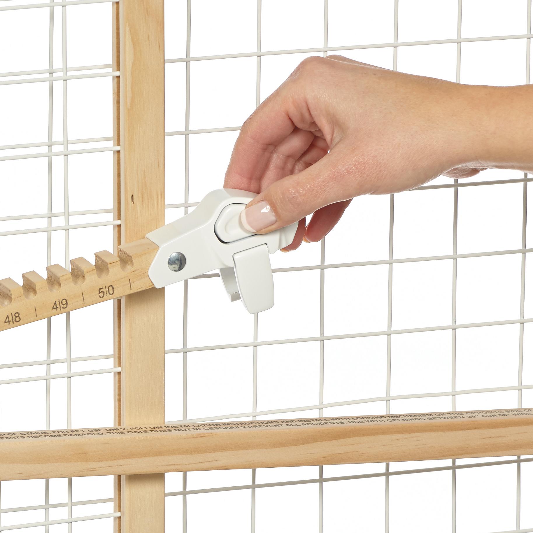 Midwest Homes for Pets Wire Mesh Pet Safety Gate, 44" Tall and Expands