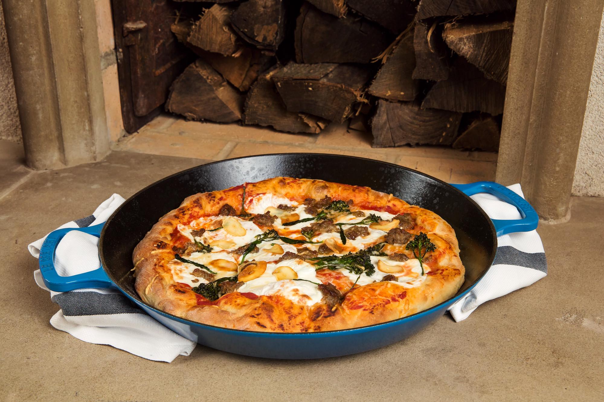 Le Creuset of America Enameled Cast Iron Paella Pan, 3 1/4Quart