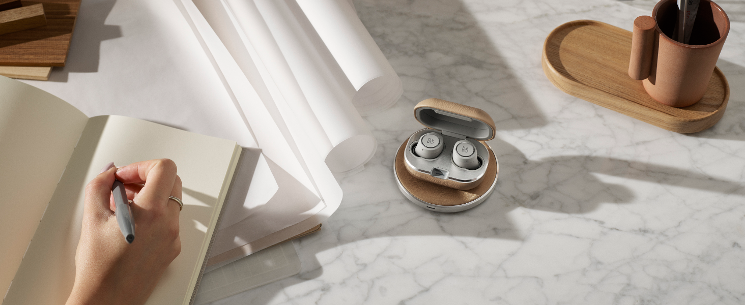 BANG&OLUFSEN バングアンドオルフセン E8 2.0 ワイヤレス Amazon.com: Bang & Olufsen Beoplay E8 2.0 True Wireless