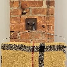 his heavy duty, extra wide hanger with the rounded hang bar helps to