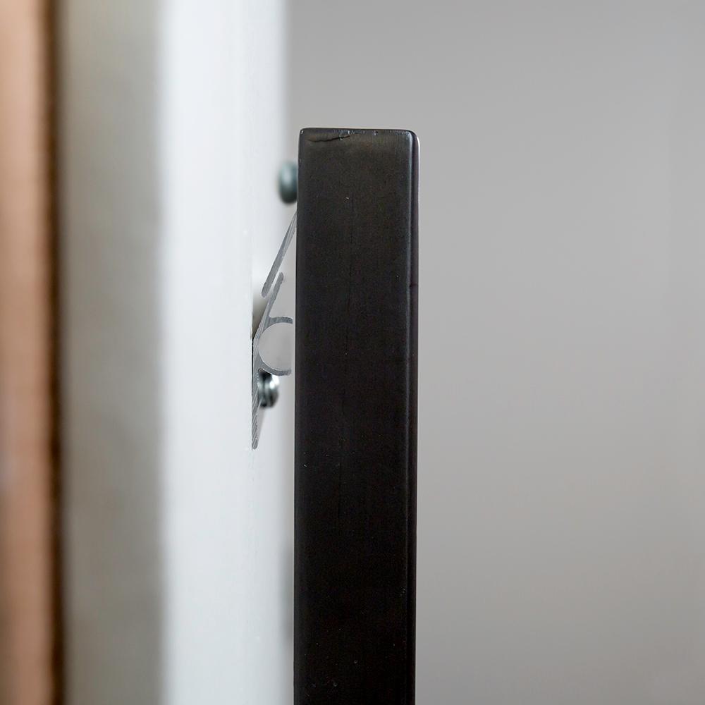 Hangman HeavyDuty Mirror and Picture Hanger with Walldog Anchorless