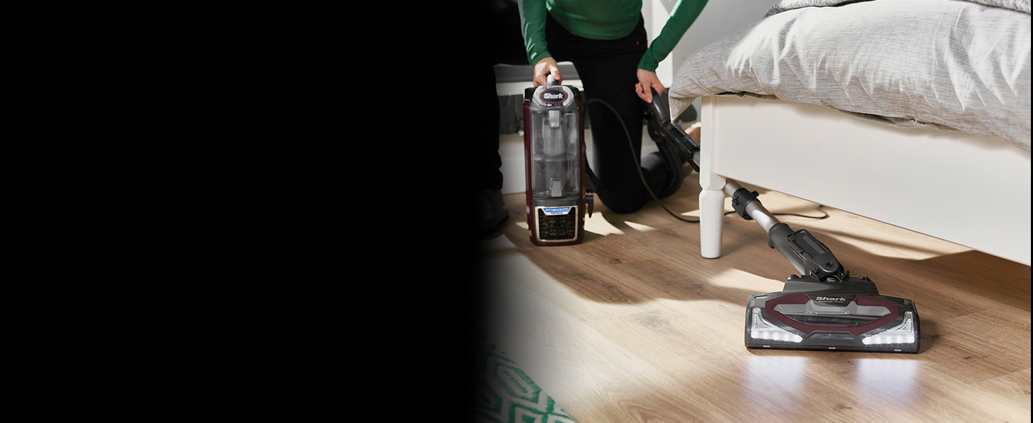 Shark Upright Vacuum Cleaner [NV681UKT] Pet Hair, Powered LiftAway