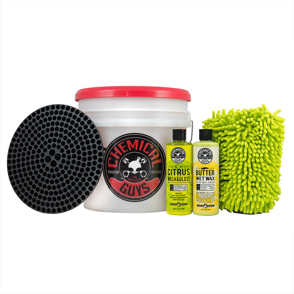 Chemical Guys HOL127 Wash and Wax Detailing Bucket Kit, 16