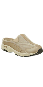 easy spirit tour guide clogs