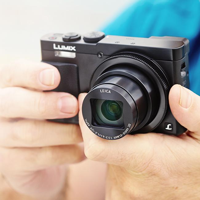 PANASONIC LUMIX ZS50 Camera, 30X LEICA DC VarioELMAR Lens