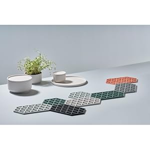 Amazon｜Zone Denmark(ゾーンデンマーク) 鍋敷き ブラック 24