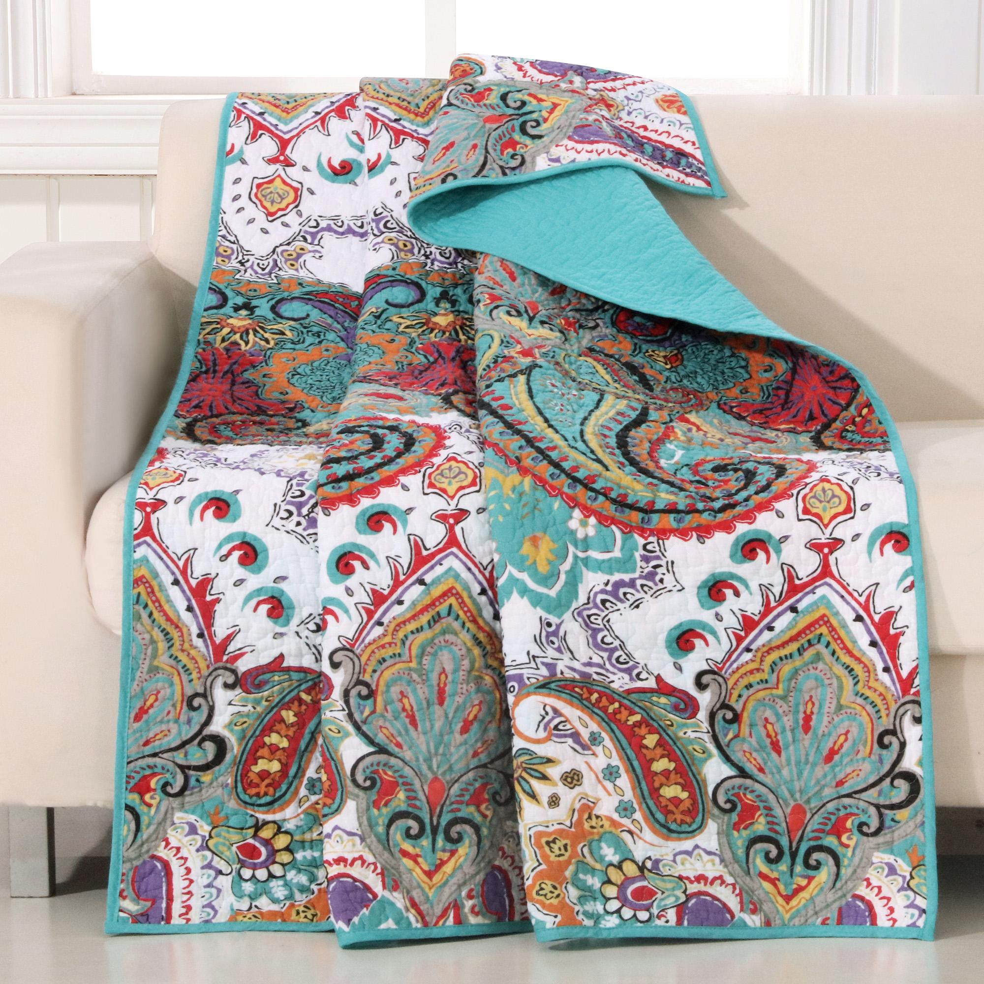 Greenland Home Clearwater Quilted Throw Home & Kitchen