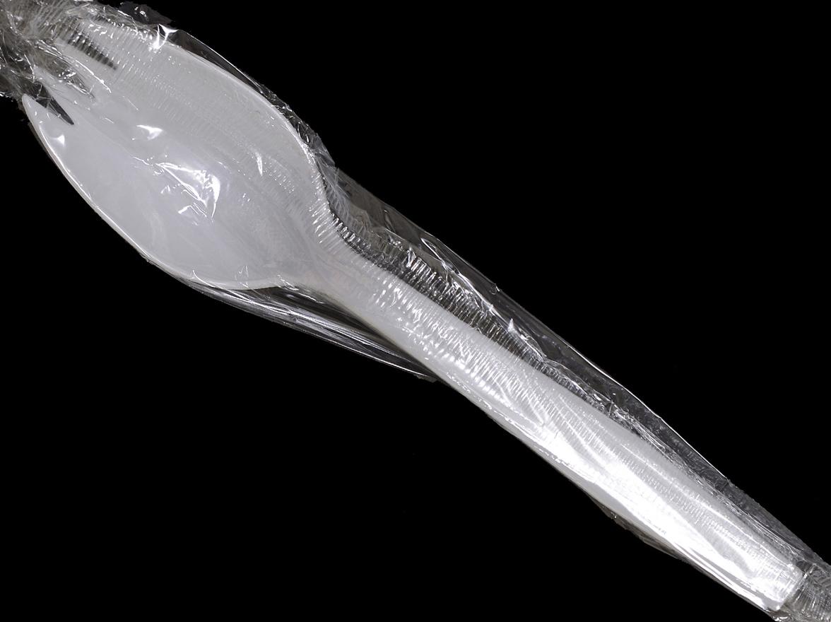 Daxwell Medium Weight Polypropylene 5 3/8" Spork, Individually Wrapped