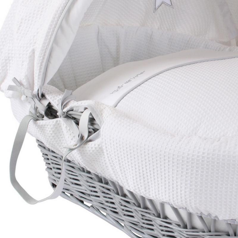 Clair de Lune Silver Lining Grey Wicker Moses Basket inc. bedding