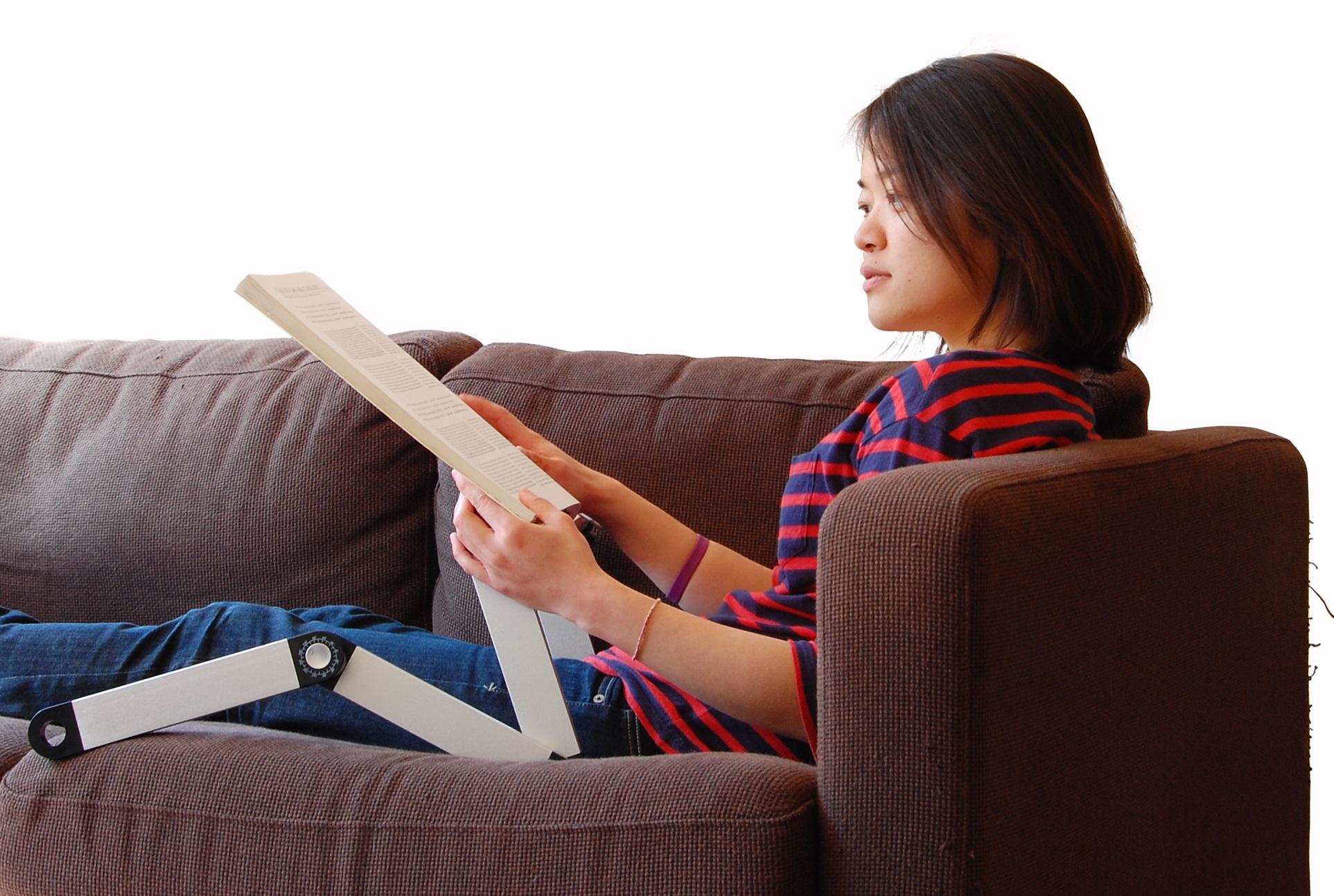 Uncaged Ergonomics (RSs) Adjustable Height and Angle