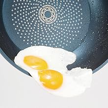 ＊だし巻き＊ ダシ巻き玉子焼 Japanese Omelette - YouTube
