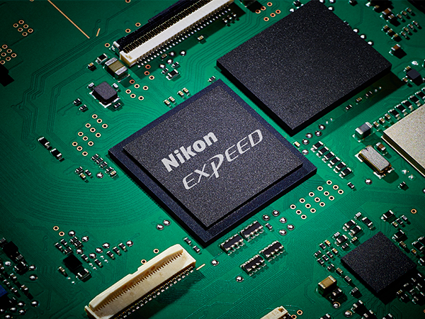 EXPEED 6 image processor
