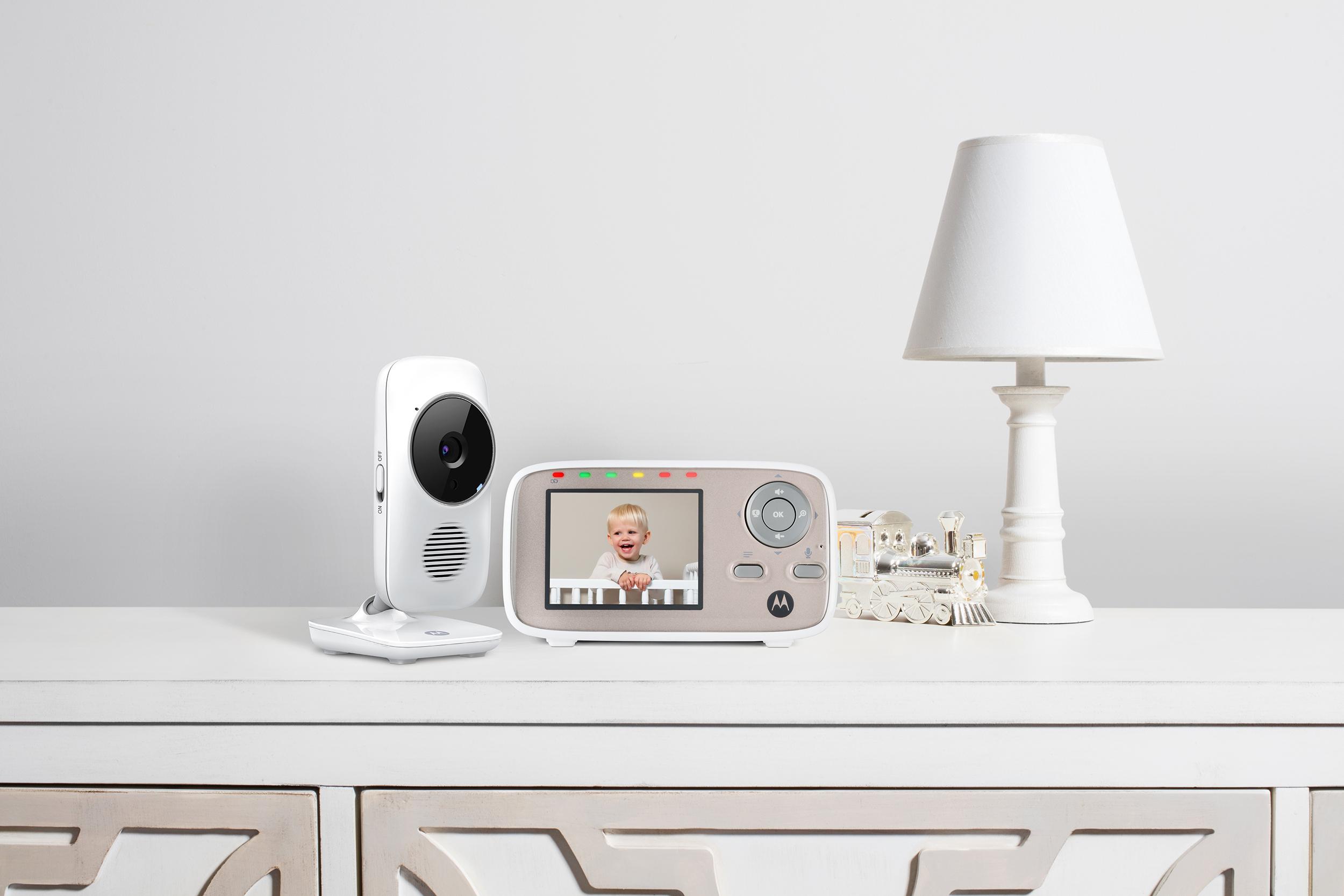 Motorola MBP667CONNECT Video Baby Monitor with 2.8 ...