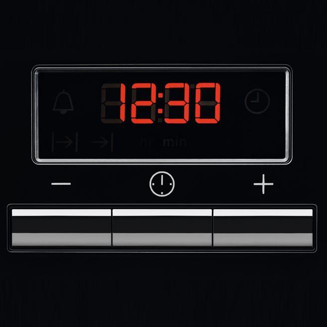 AEG 47A56VS-MN Freistehender Elektroherd / 72 Liter