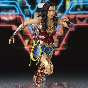 ワンダーウーマン ボディノッカーズ フィギュア Amazon.co.jp: WONDER