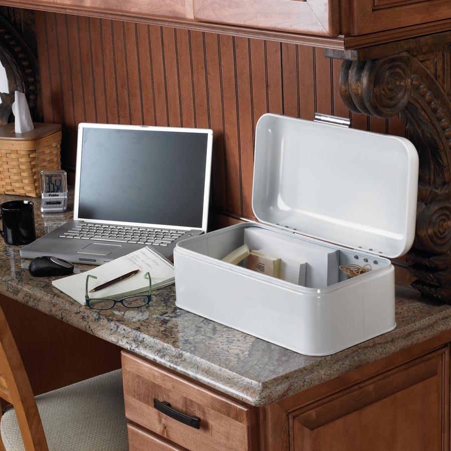 Polder KTH916201 Retro Bread Box/Bin, White Breadbox