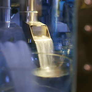 Amazon.co.jp: ザ・デヴェロン 18年 700ml シングルモルト