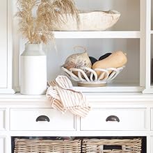 Welcome home, home guide, decorating, minimalist, minimalism, cozy, stylish, festive, budget