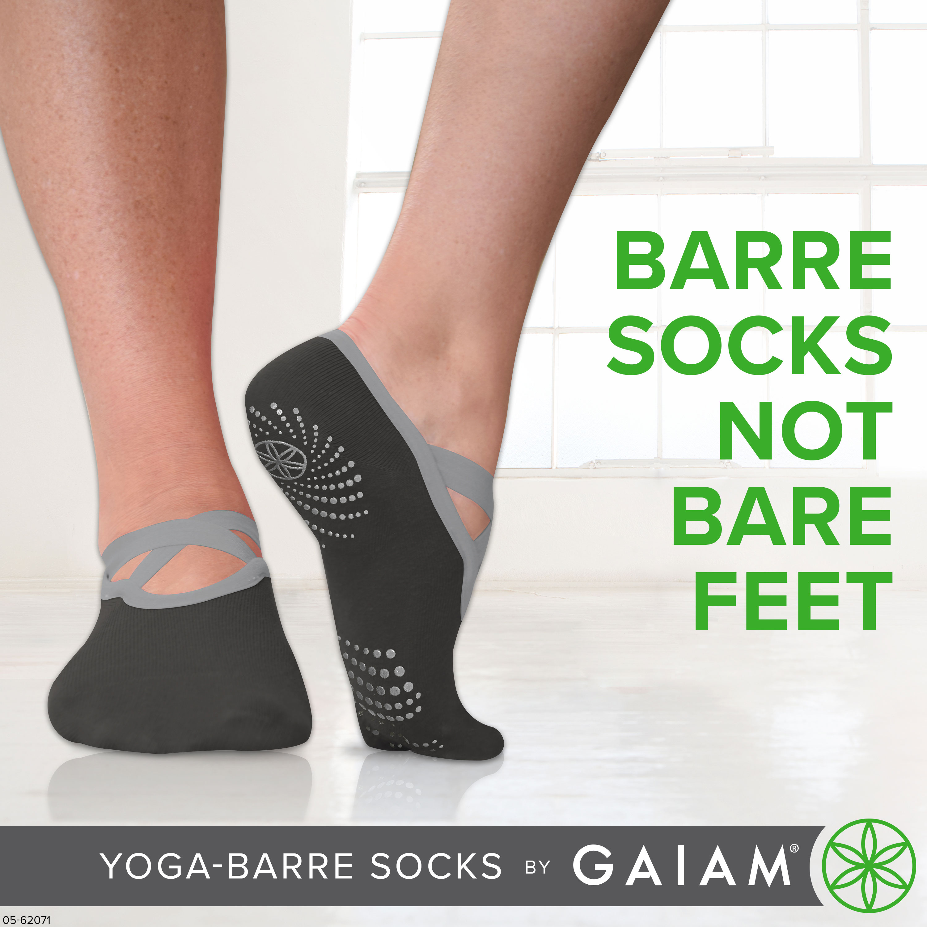 Gaiam Yoga Barre Socks Non Slip Sticky Toe Grip