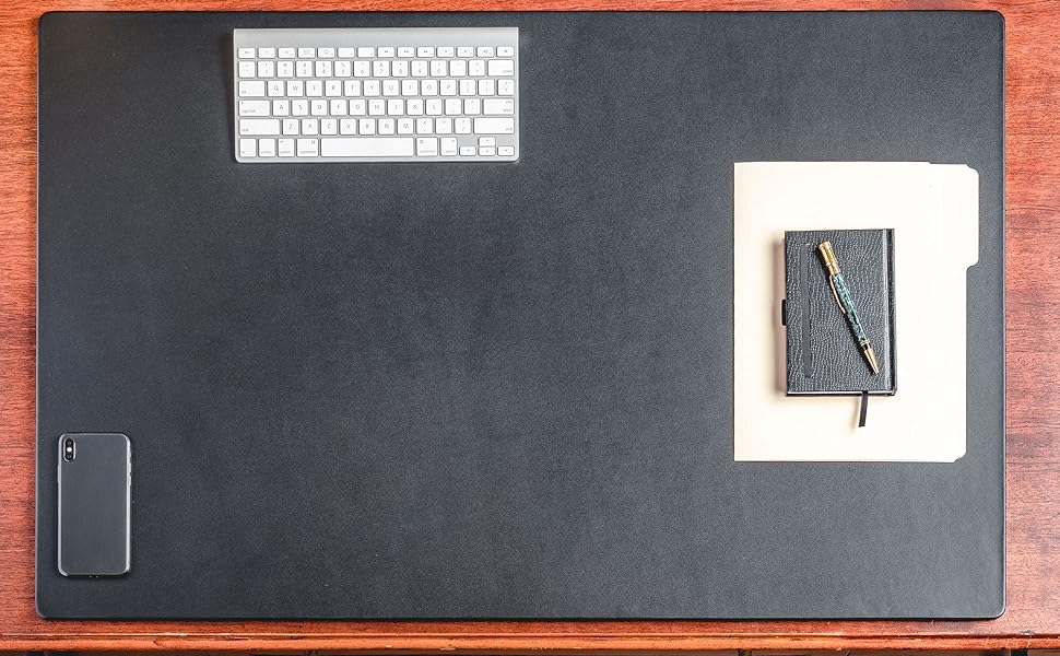 dacasso leather desk mat/pad, P1011