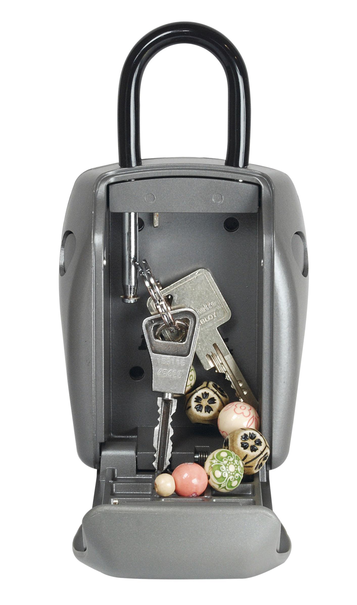 Master Lock Lock Box, Set Your Own Combination Wall Mount Key Safe for