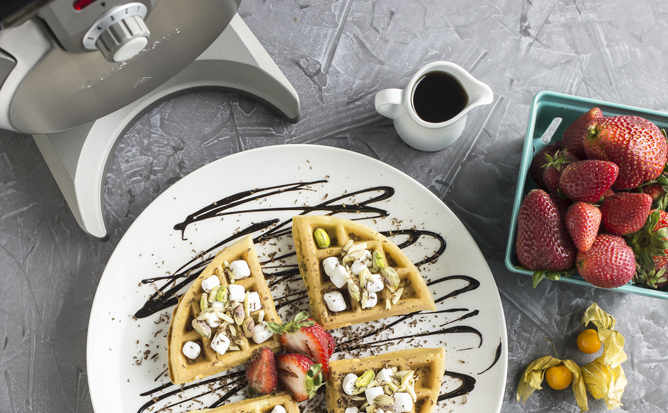 Cuisinart WAFV100C Vertical Belgian Waffle Maker/Waffle Iron, Silver