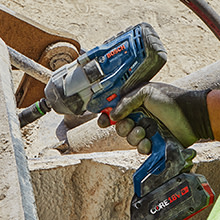 BOSCH GDS18V-770CN PROFACTOR™ 18V Connected-Ready 3/4 In. Impact Wrench with Friction Ring and Thru-Hole (Bare Tool) image