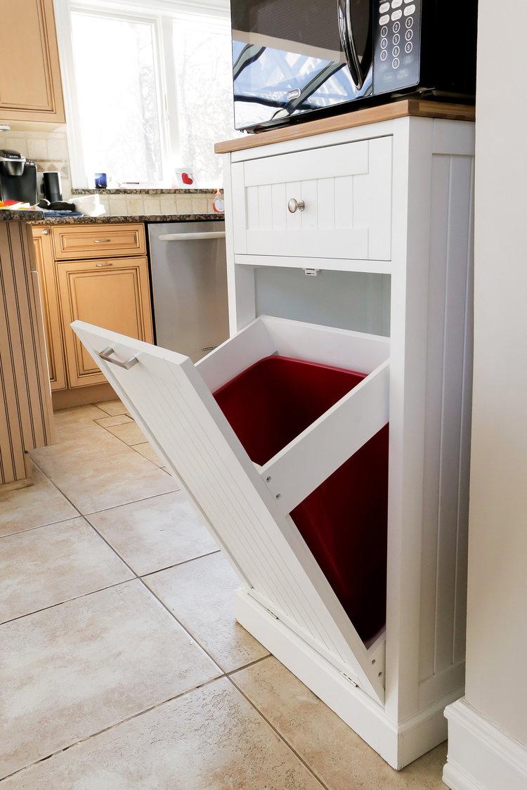 Corner Housewares SpaceMaster Microwave Kitchen Cart with 1