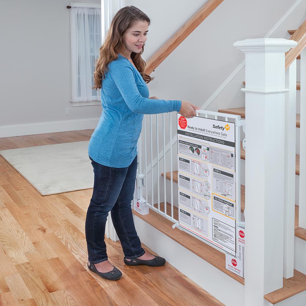 Safety 1st Ready to Install Baby Gate (White) Baby