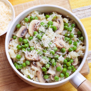 Arborio rice for risotto white brown gluten free vegan carnaroli Italy Italian short grain paella