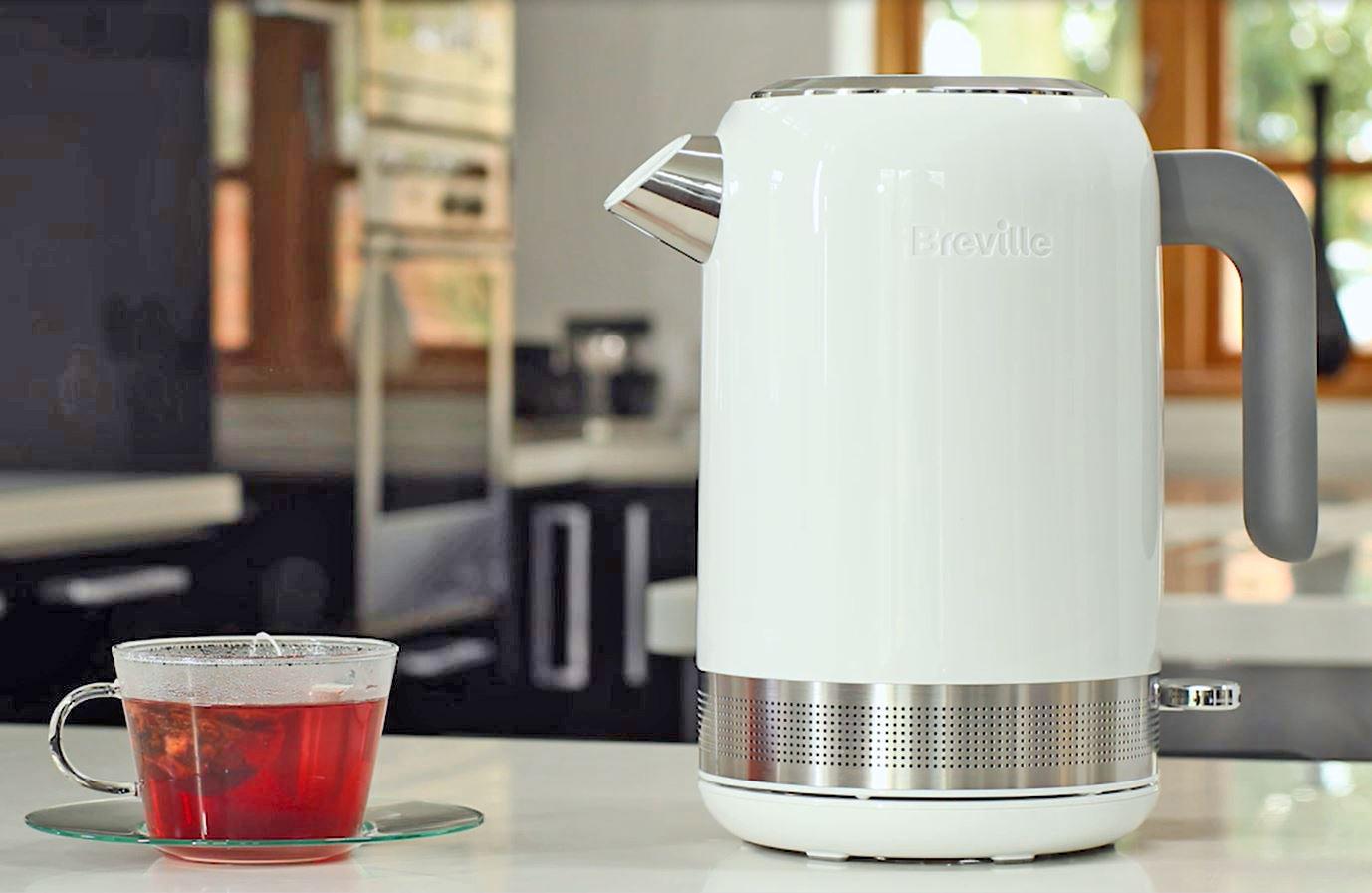 Breville VKJ946 High Gloss Kettle, 1.7 L White Amazon.co.uk Kitchen