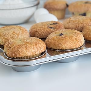stainless steel bakeware; stainless steel baking pans; stainless steel muffin pan; muffin pan
