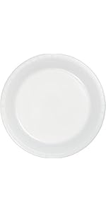 white dinner paper plates