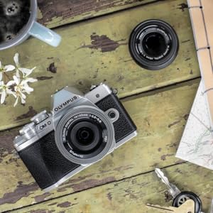 Olympus OM-D E-M10 Mark III Kit d'Objectif 14-42 mm EZ avec M