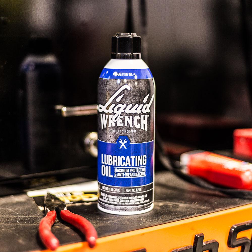Liquid Wrench L212 Lubricating Oil 11 oz. Automotive