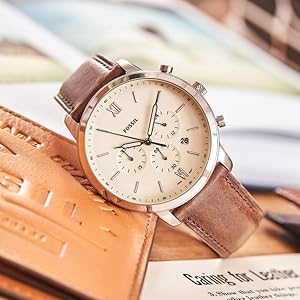 Amazon.co.jp: [フォッシル] 腕時計 NEUTRA CHRONO FS5525