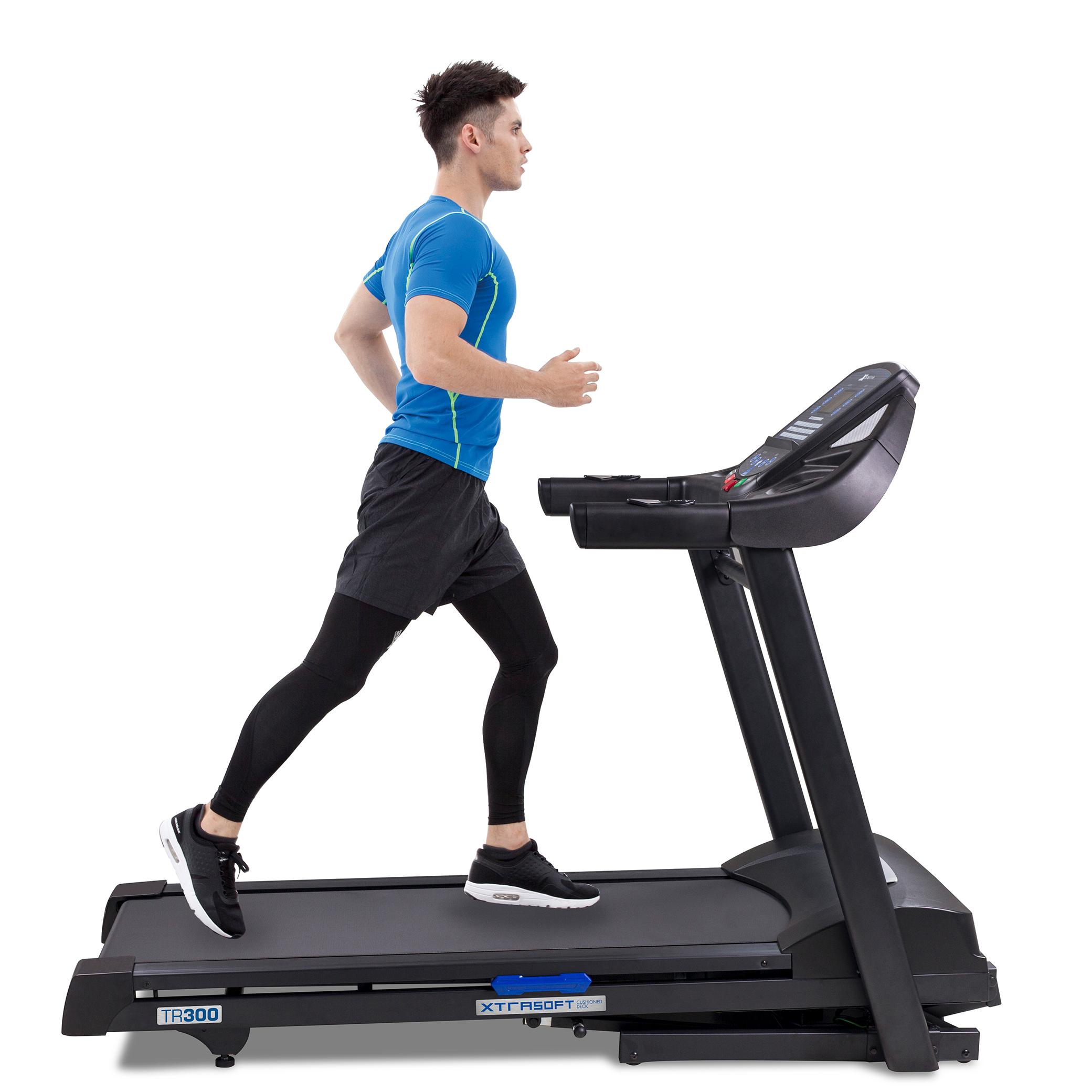 XTERRA Fitness TR300 Folding Treadmill Sports & Outdoors