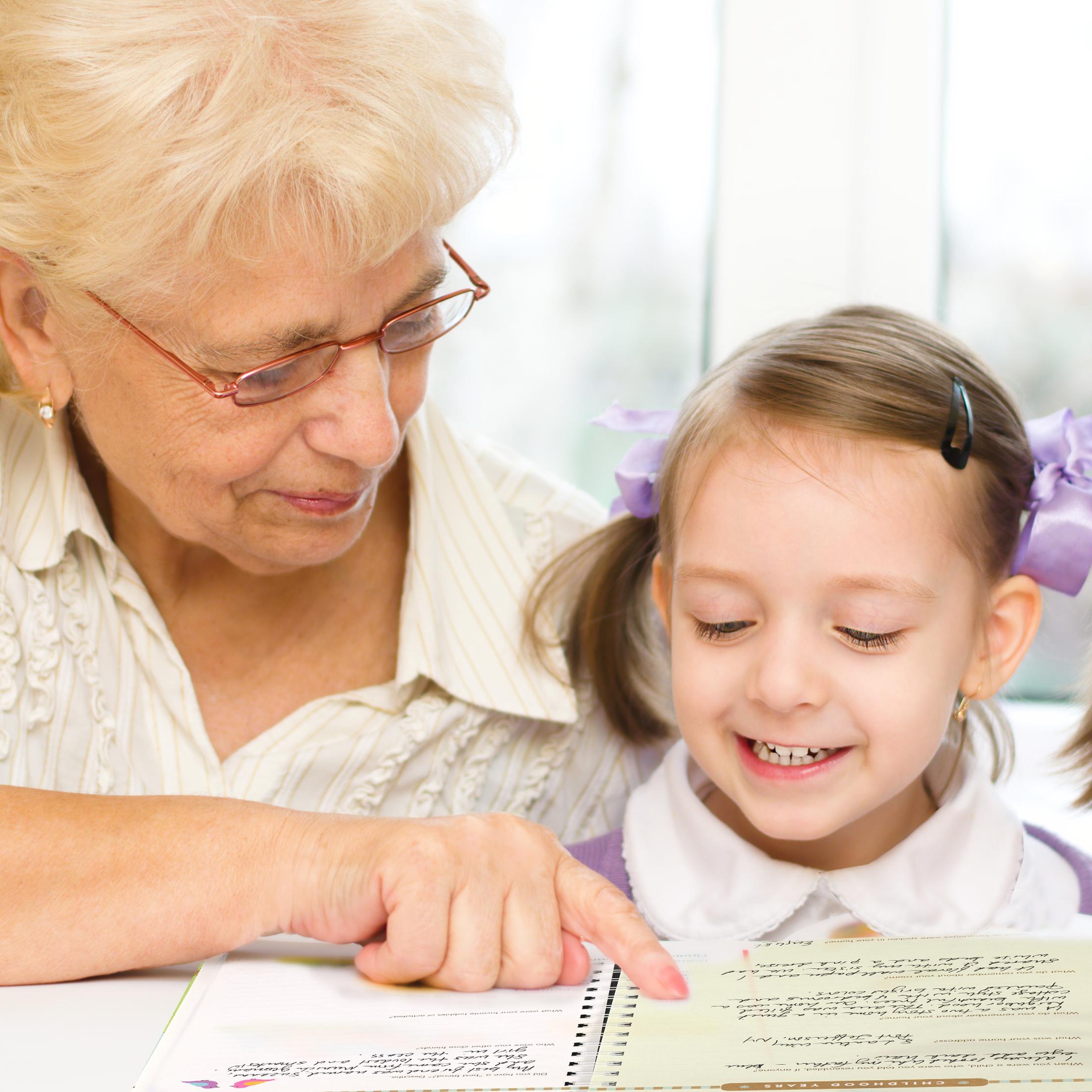 Memories for My Grandchild A Keepsake To Remember (Grandparent's