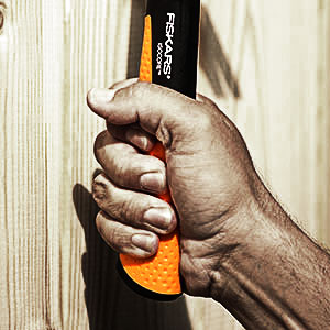 Fiskars IsoCore Framing Hammer - 16" -18