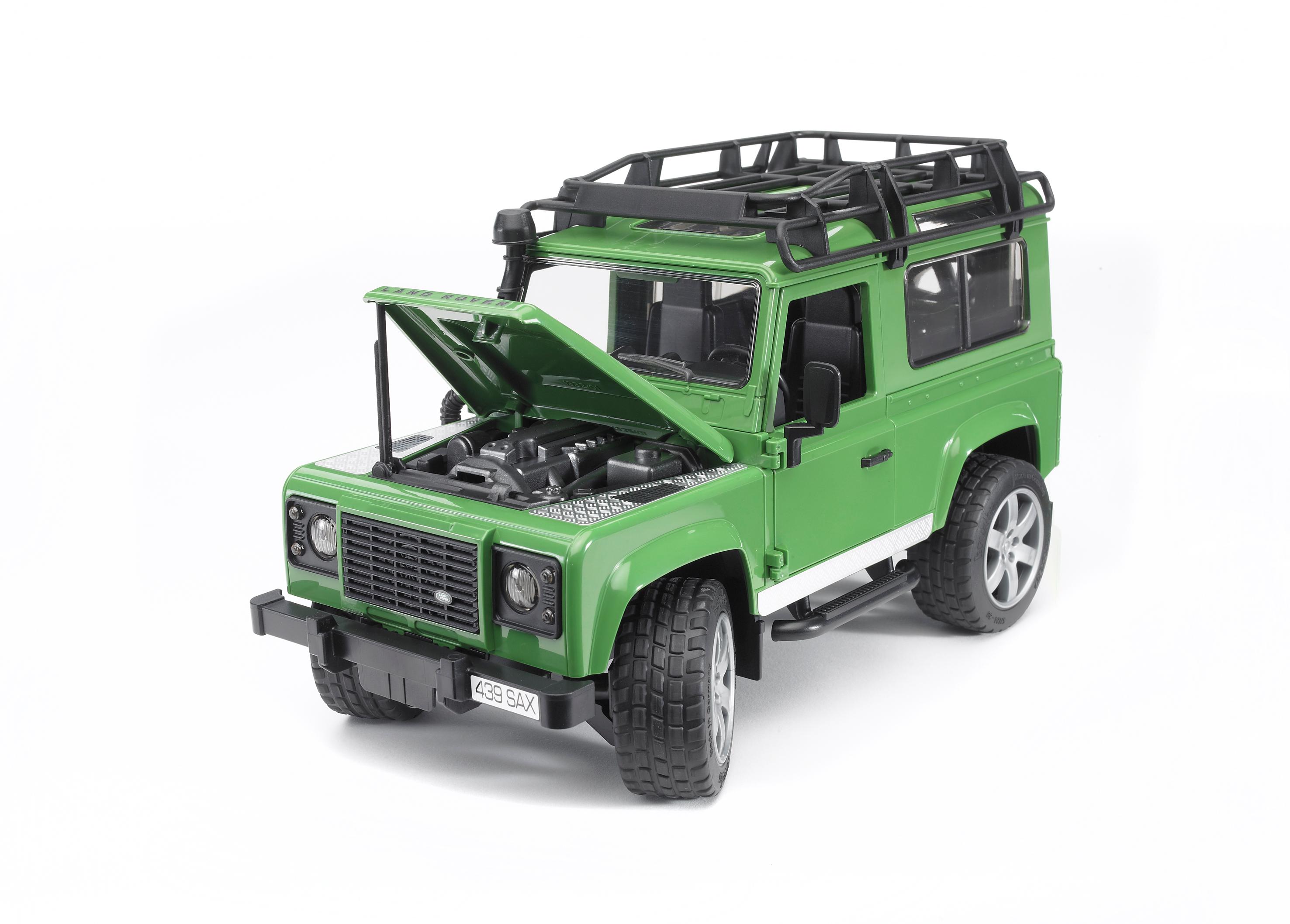 Bruder land rover defender