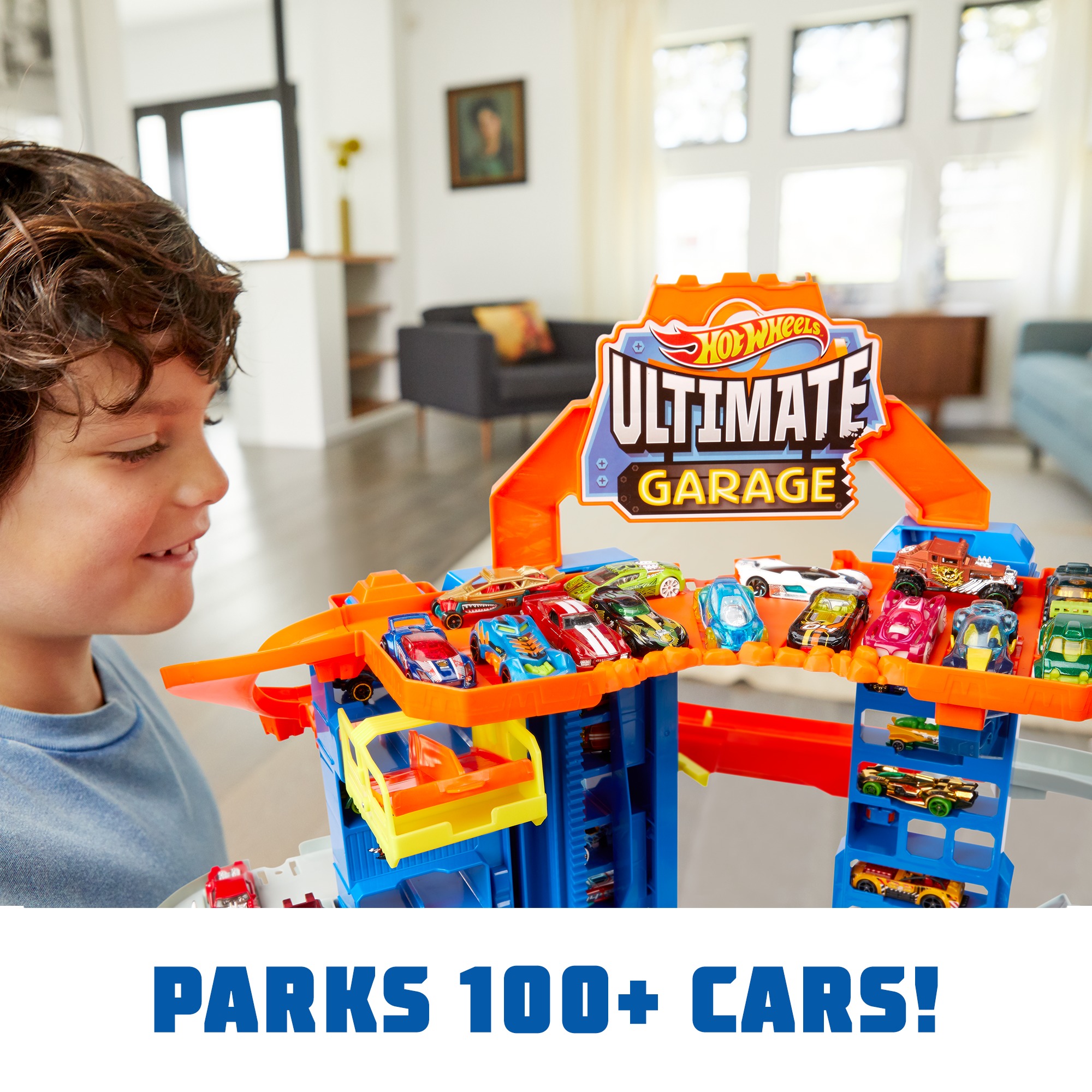 Hot Wheels Ultimate Garage Track Playset & 2 1:64 Scale Toy Cars​​​​