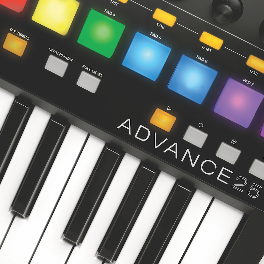Akai Professional Advance 25 25Key Virtual Instrument